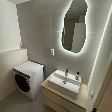 Apartman Designer In The Heart Of Pozsony