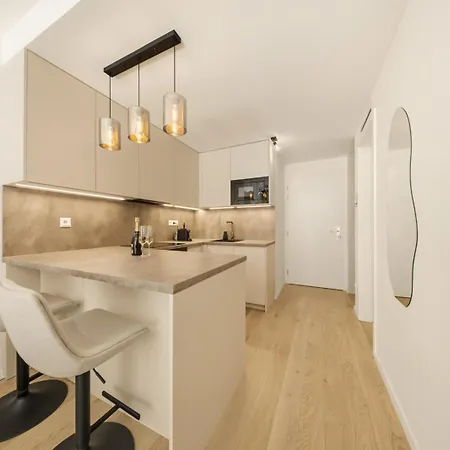 Apartment Designer In The Heart Of