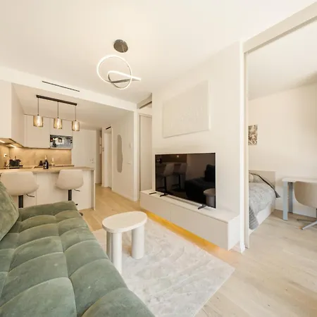 Apartment Designer In The Heart Of Pressburg